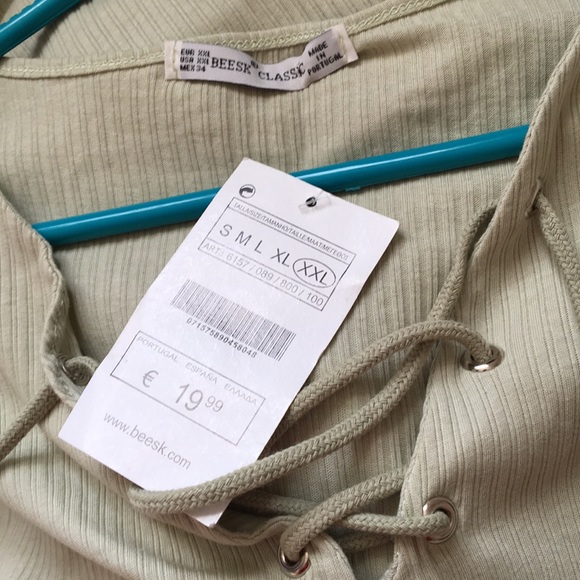 BEESK Tops - BEESK classic full bodysuit